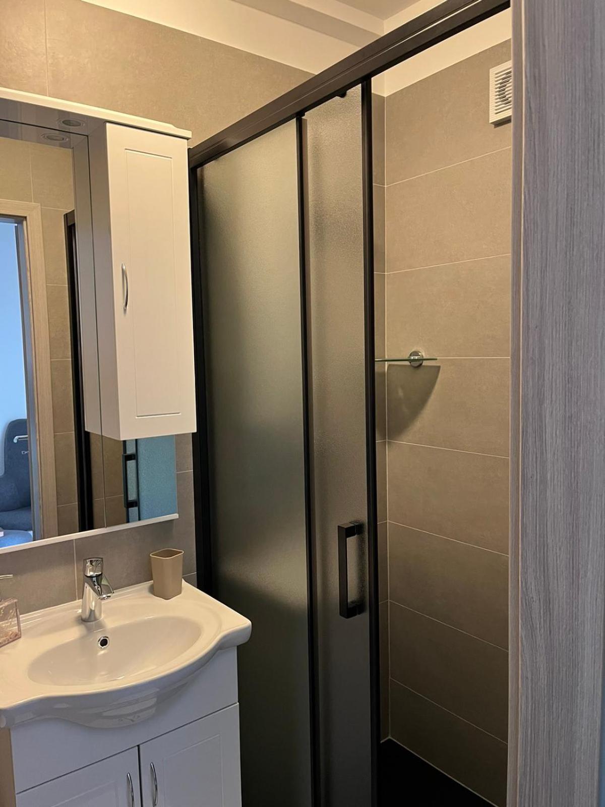 Apartments Vuceric Перой Стая снимка